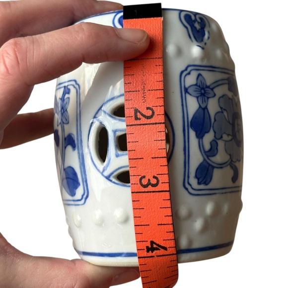 Chinoiserie Blue &White Porcelain Mini Garden Stool Plant Stand Potpourri Holder - Picture 8 of 11